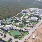 Herceg Etno Selo Semesteranläggning (resort)