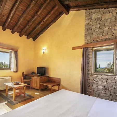 默主歌耶赫尔采民族村酒店 4* Međugorje