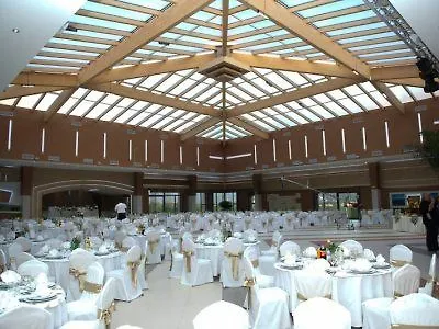 度假村 默主歌耶赫尔采民族村酒店