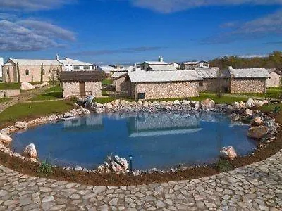 هرسك إتنو سيلو ميدوغوريي Međugorje