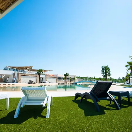 默主歌耶赫尔采民族村酒店 度假村 4*