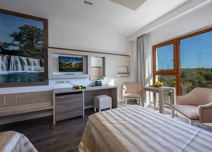 Resort Herceg Etno Selo 4*